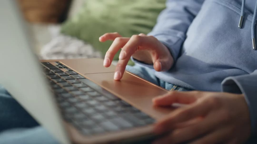 Rozrywka online w Polsce: przewodnik po legalności, płatnościach i ryzykach