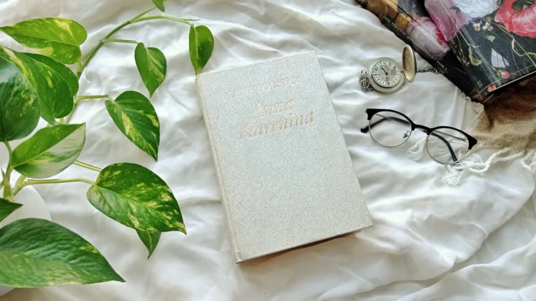 Anna Karenina recenzja książki - tragiczna miłość i jej konsekwencje